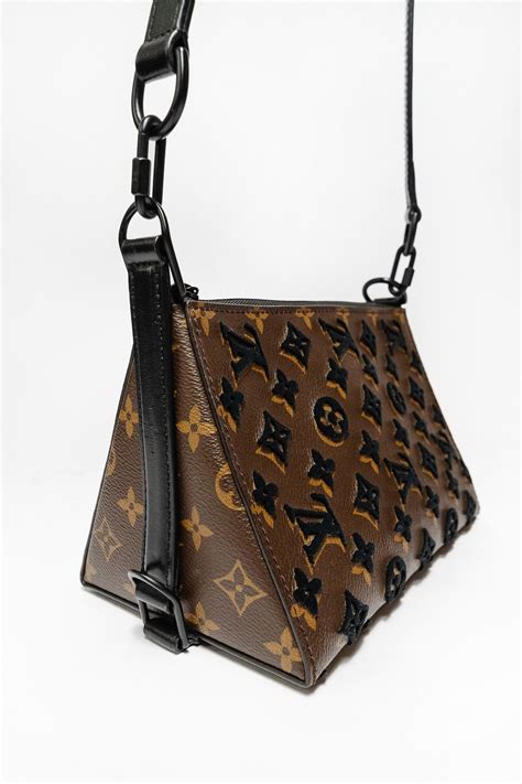 LOUIS VUITTON Monogram Tuffetage Triangle Messenger 